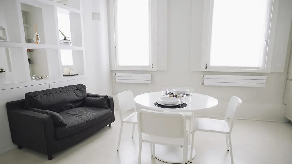 Italianway-Turati Apartment Milan 0*,  Italy